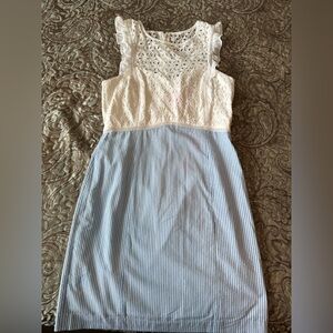 Lilly Pulitzer White Eyelet and Blue Striped Women’s shift dress